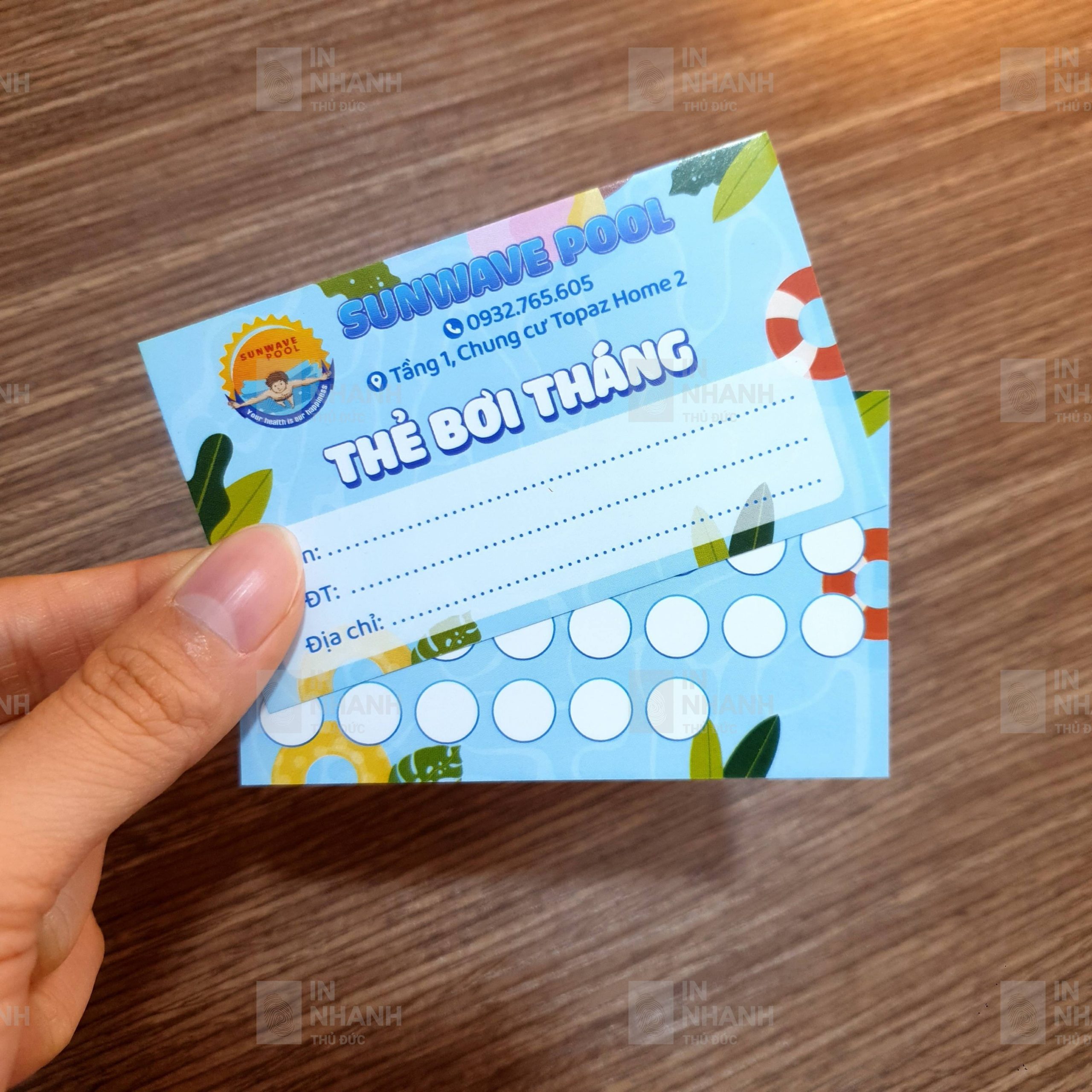 Mẹo Chọn Giấy Couche Cho Danh Thiếp: Tạo Ấn Tượng Chuyên Nghiệp